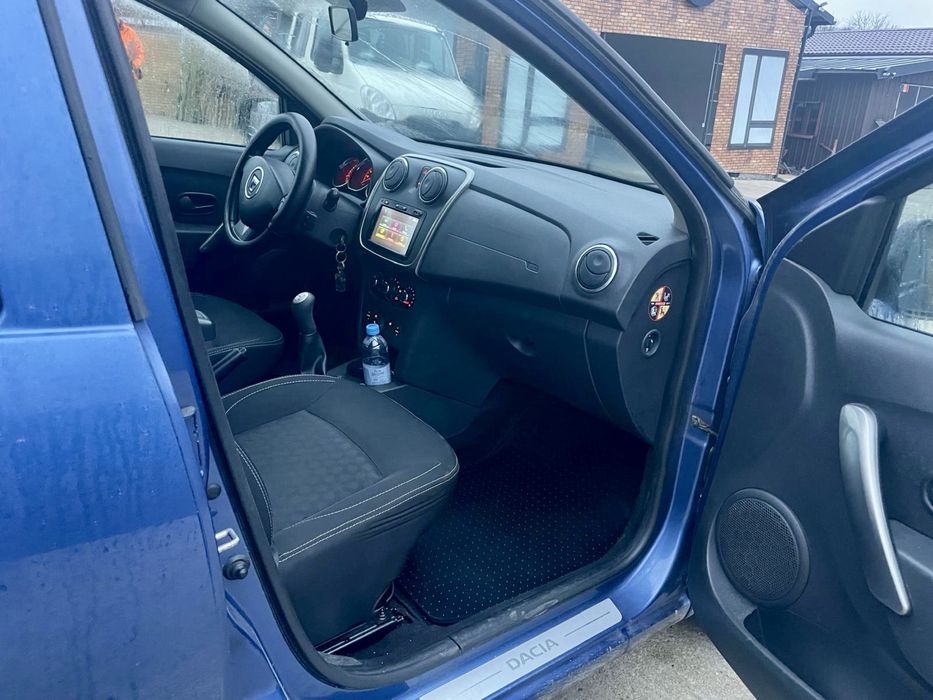 Logan MCV 1.0 benzina stare excelenta revizii la zi !