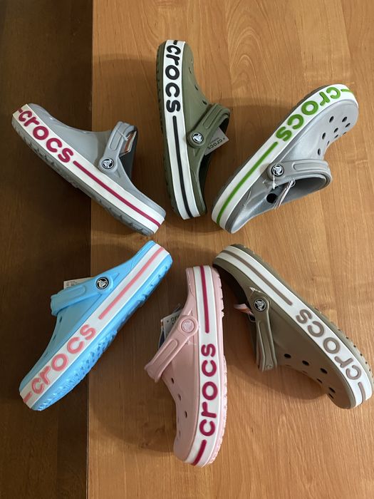 Кроксы фирмы Crocs