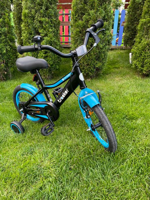 Детско колело с помощни