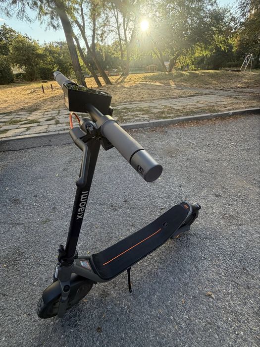 Ел. Тротинетка Xiaomi Electric Scooter 6 – отлично състояние
