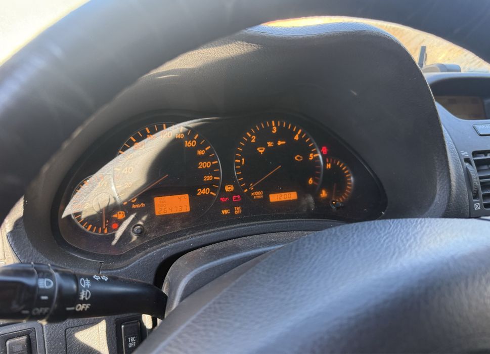 Тойота авенсис на части т25 toyota avensis na chasti