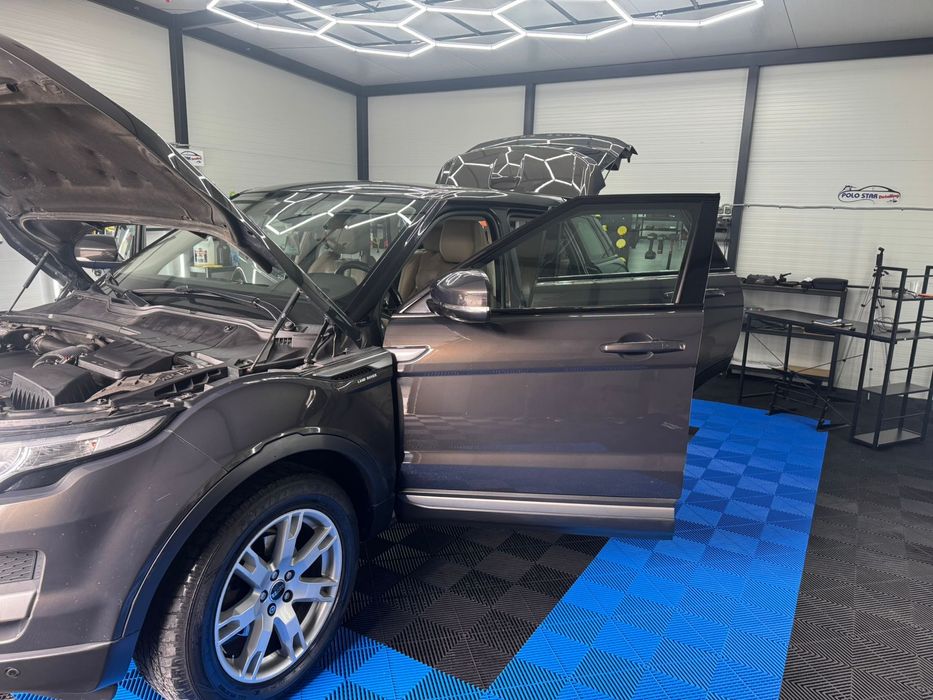 Vand land rover evoque . Variante cu masini electrice.