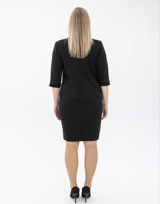 Женское платье. Очень красивое . Новое!