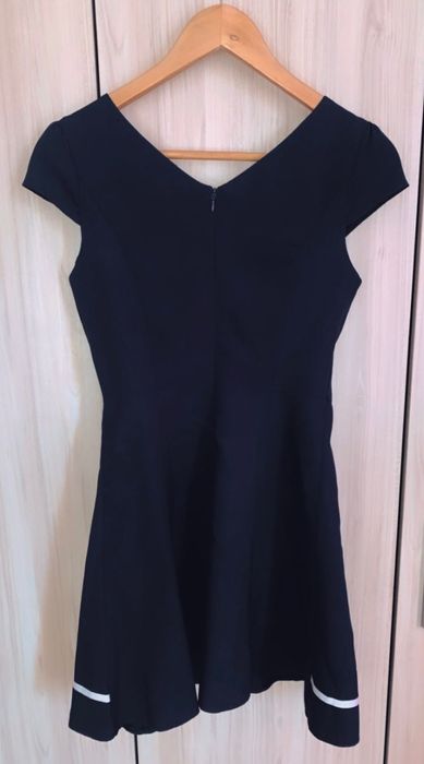 Рокля S размер, в отлично състояние