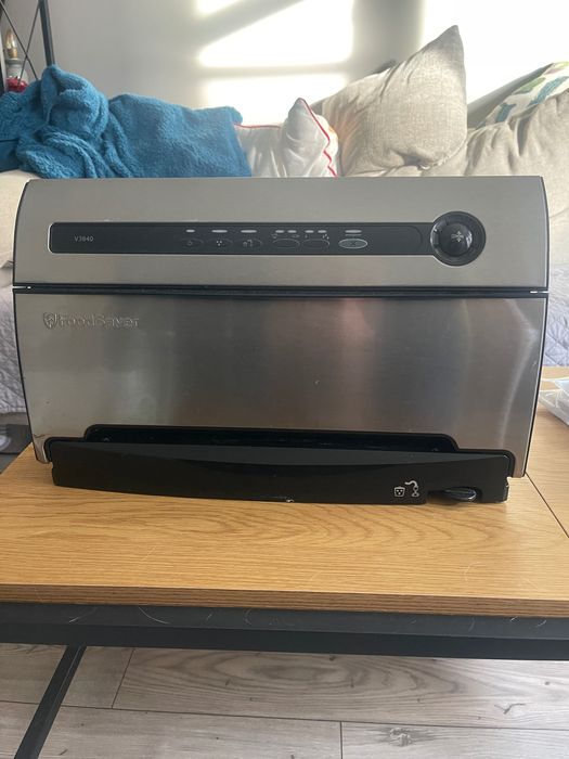 Вакуум машина FoodSaver автоматична