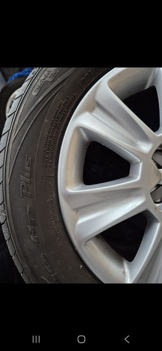 Jante de aliaj originale Audi A1, cu anvelope de vară