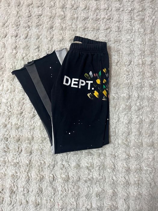 Pantaloni gallery dept