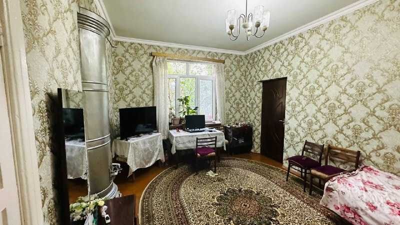 Продается участок 4-комнатный 2.7-соток, р-й М. Улугбек, улица Дархан