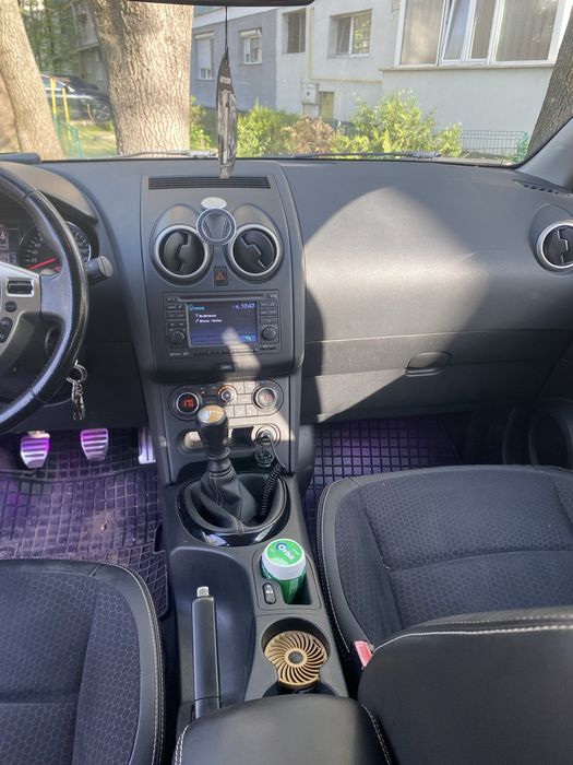 Nissan Qashqai+2