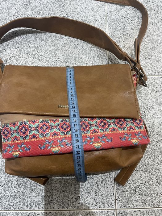 Desigual дамска чанта