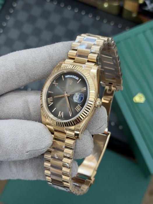 Rolex Day-Date 40mm Ombre Dial Everose