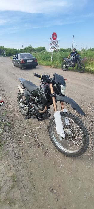 продам эндуро мотоцикл