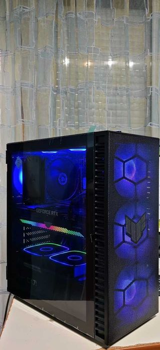 Продавам Добър Геймърски Комютър Ryzen 5 7500F/32GB/1000GB SSD/Asus TUF Gaming RTX 3070/Гаранция