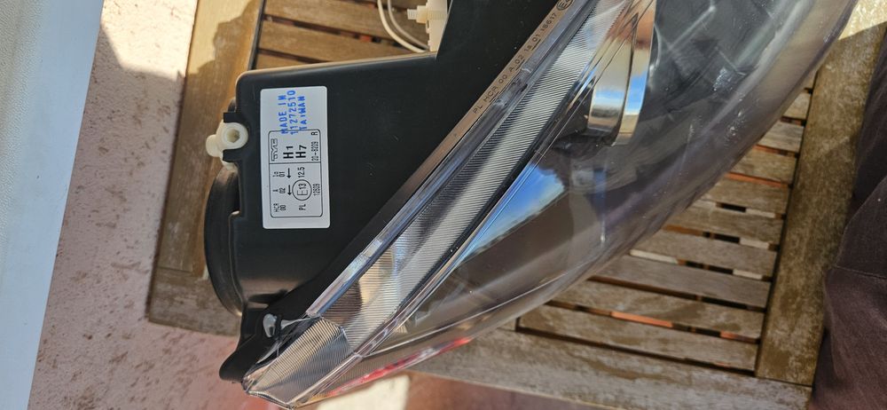 Vand far dreapta Seat Leon 1P nou