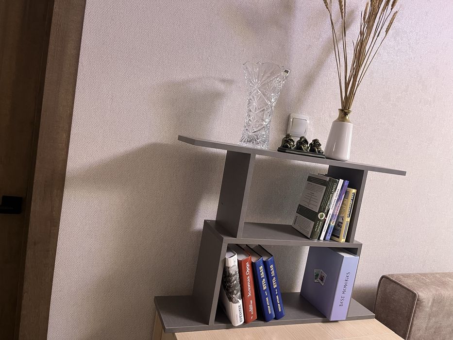 Настенная полка