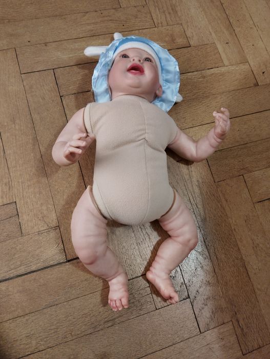 Реалистична Кукла бебе с дрехи и аксесоари,