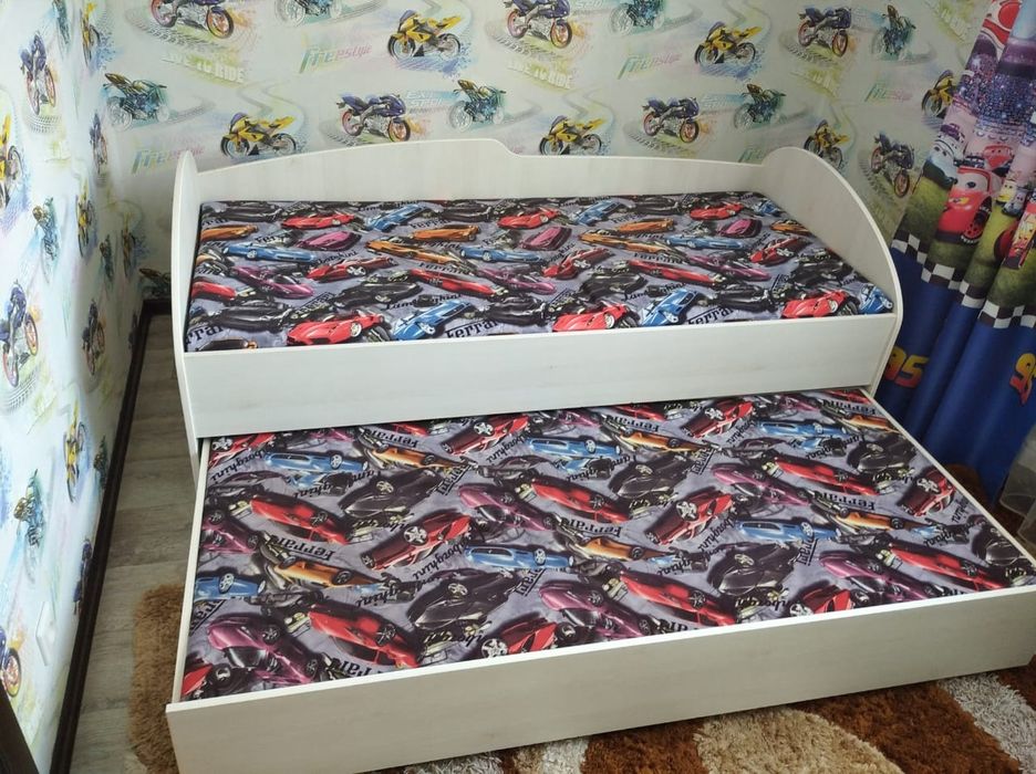 Продам  кровать .