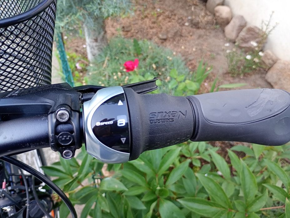 Vând bicicletă damă GUDEREIT,frâne lichid Măgura,8 vit Nexus