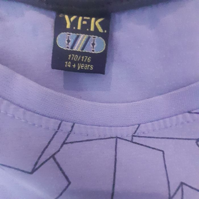 Лот тениски р-р 170-176