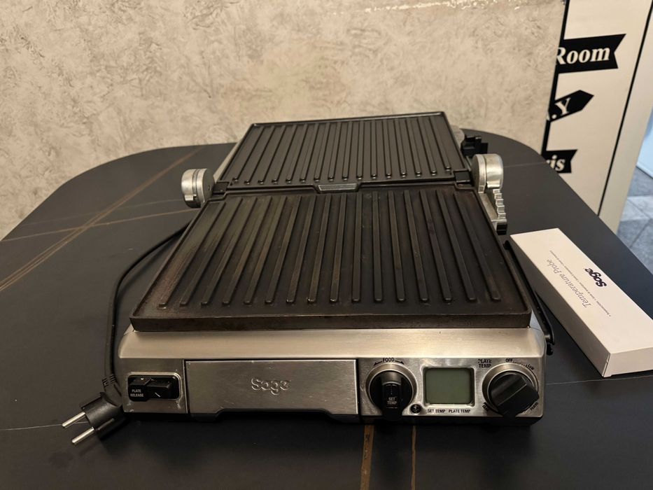 Електрическа скара Sage the smart grill pro