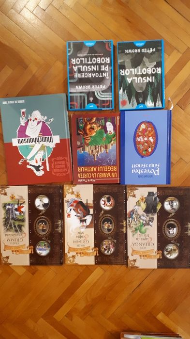 Vand cărți pentru copii 7-12 ani