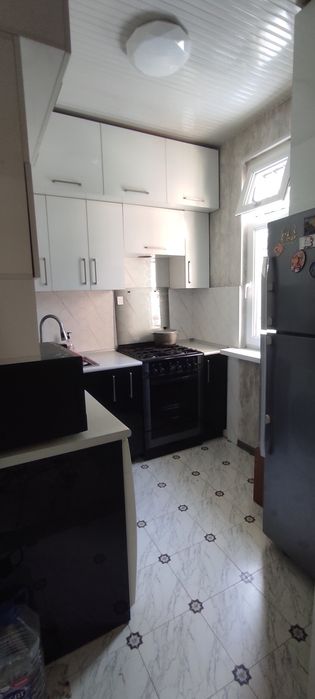 Продается 4 комнатная квартира