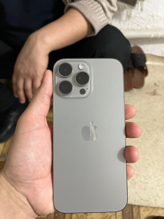 Айфон 16 про мах