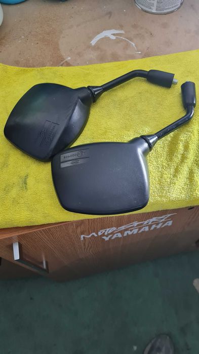 Parbriz suzuki v strom 650