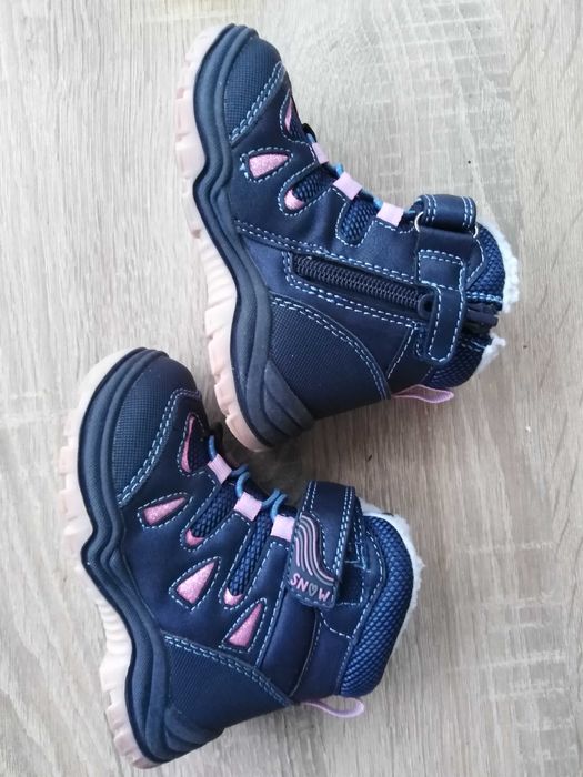 Боти за момиче 22 номер