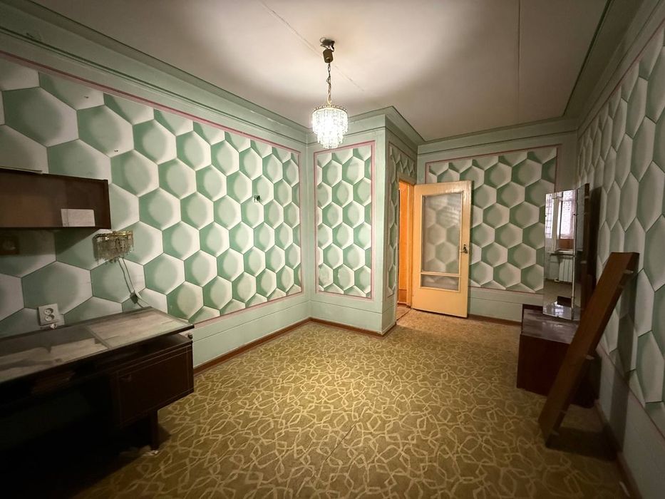 Квартира сотилади срочно