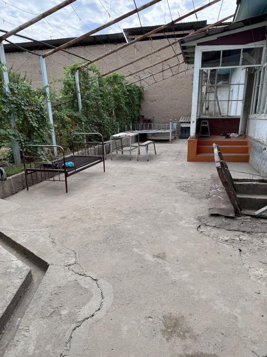 Зангиота, 8 соток ховли сотилади