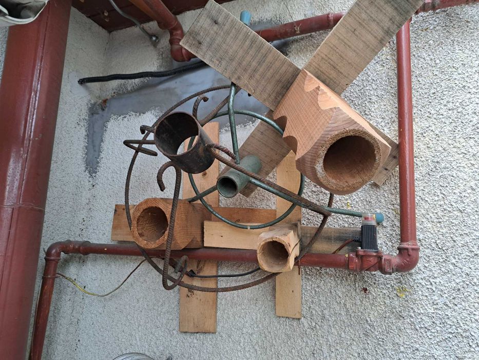 Suport brad din lemn