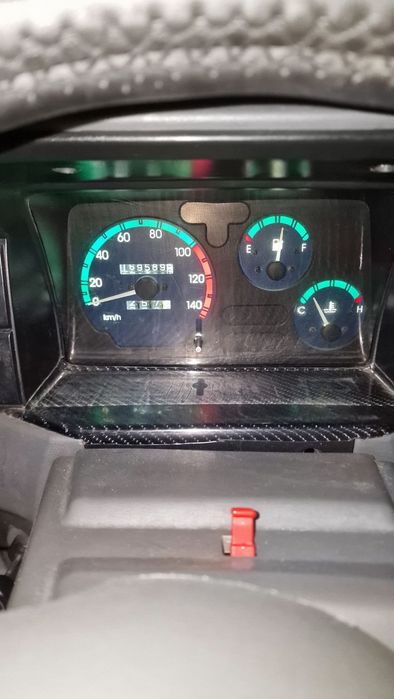 Damas sotiladi gaz bor