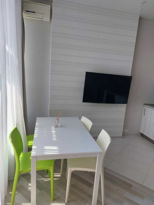 Дава се под наем Двустаен апартамент в София, Зона Б-18 - 65 кв.м за 498.27 € - Снимка #1