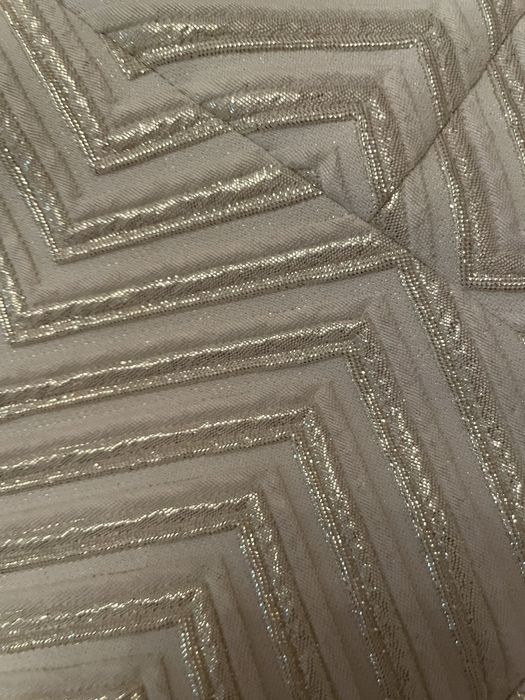 Официален топ  Lucy XS