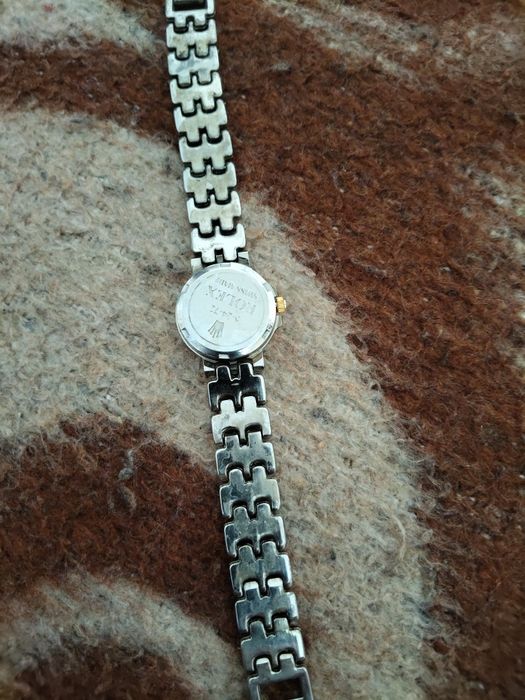 2бр дамски часовници ролекс и белучи