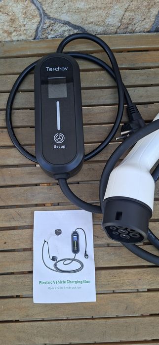 Încărcător mașini electrice și hibride EV / PHEV