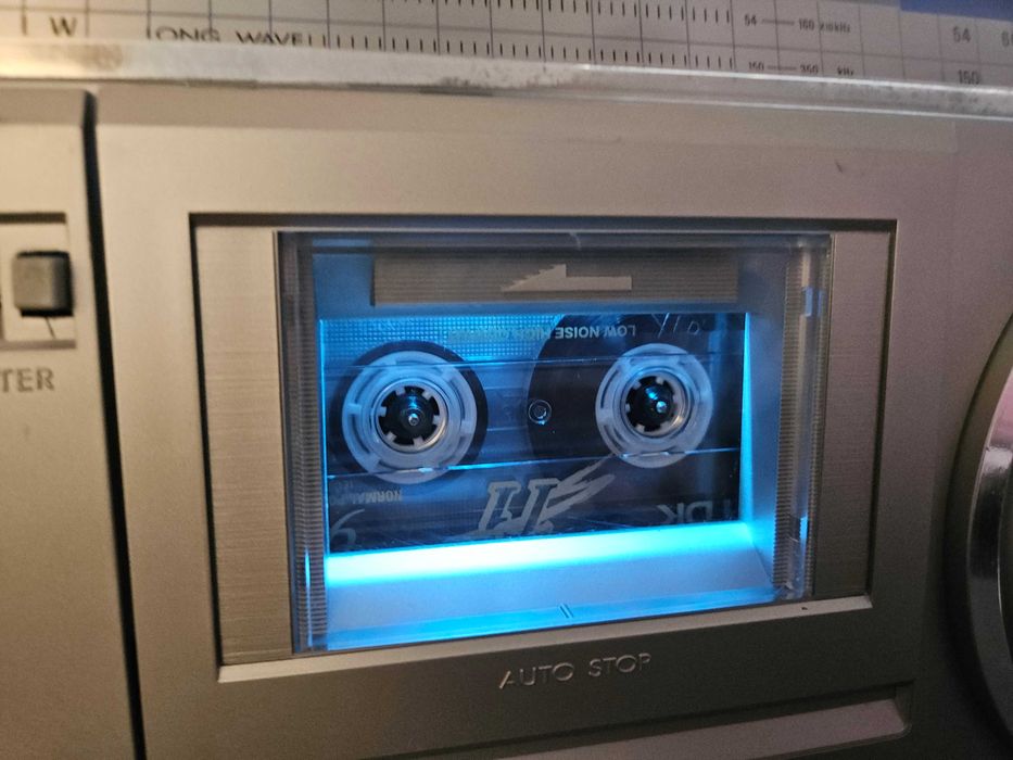 Radio casetofon JVC RC 363L recondiționat si calibrat, piese Japan, impecabil vintage audio hifi