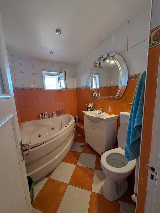 4 camere, 90 mp, bloc reabilitat,centrală proprie, parcare, elegant