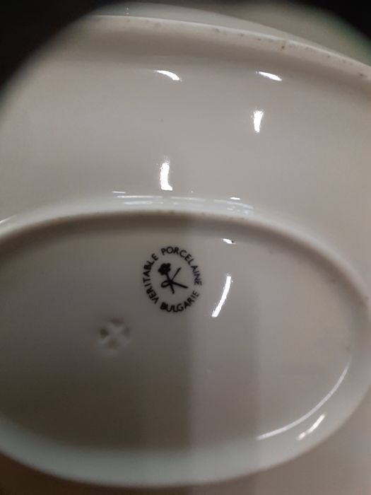 Порцеланови плата