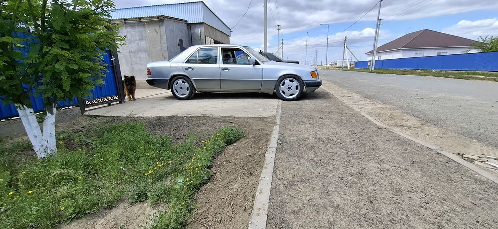 Мерседес е124 е124