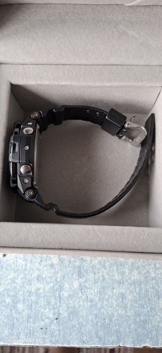 Casio g shock ga 1100 1a3