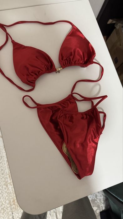 Продам новый купальники !