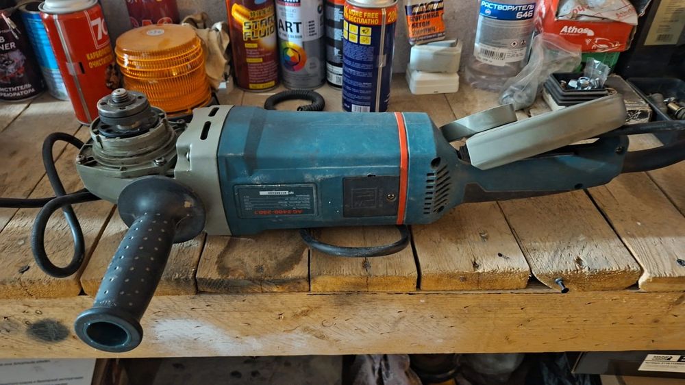 Продам болгарку .