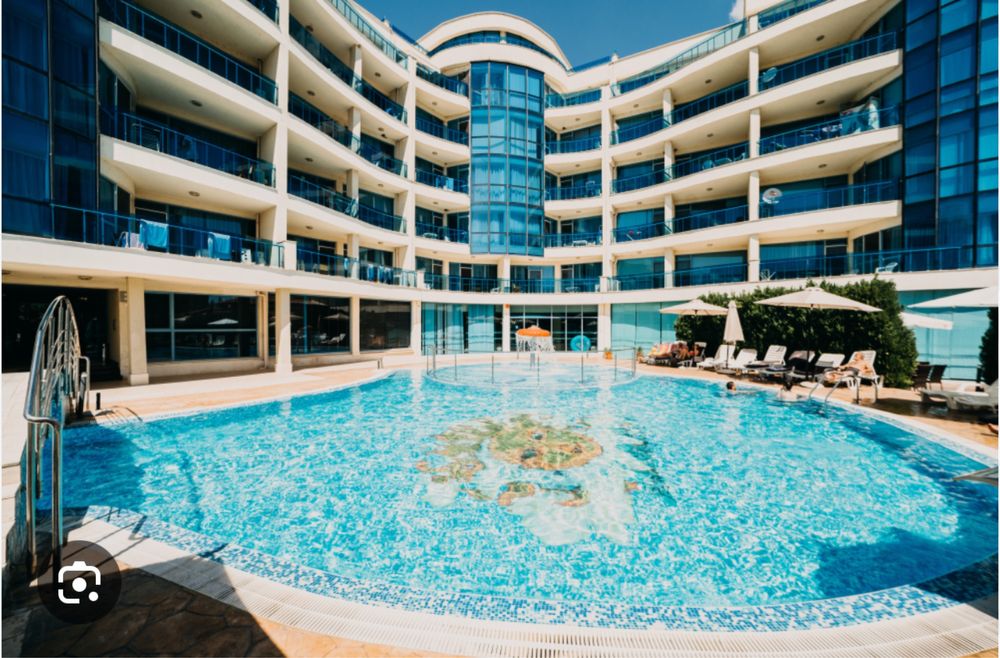 Нощувки в Частен апартамент с две спални в Марина Холидей Клуб Поморие