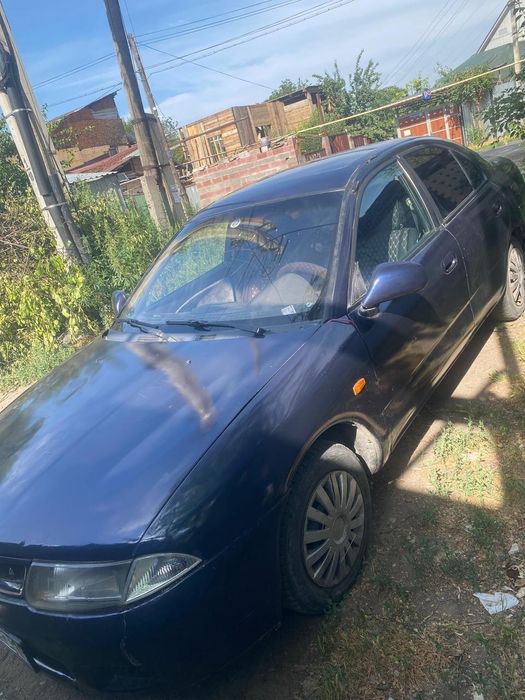 Продается Митсубиси Каризма 95 го года