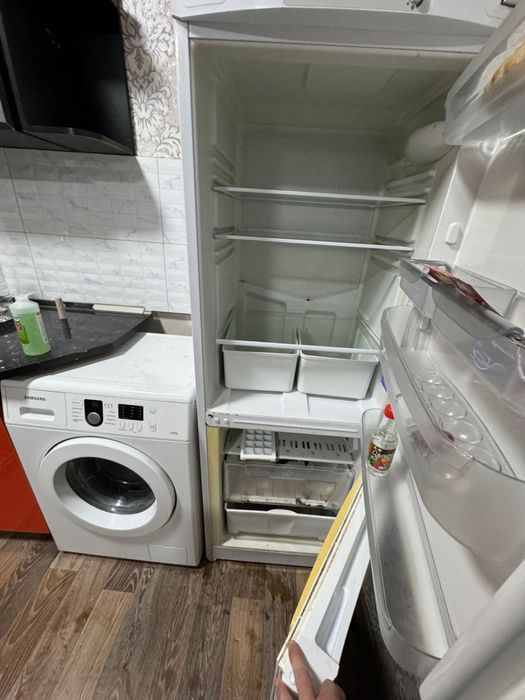 холодильник бу. НЕ РАБОЧИЙ