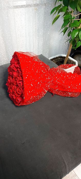 Букети за цял живот от 51 рози