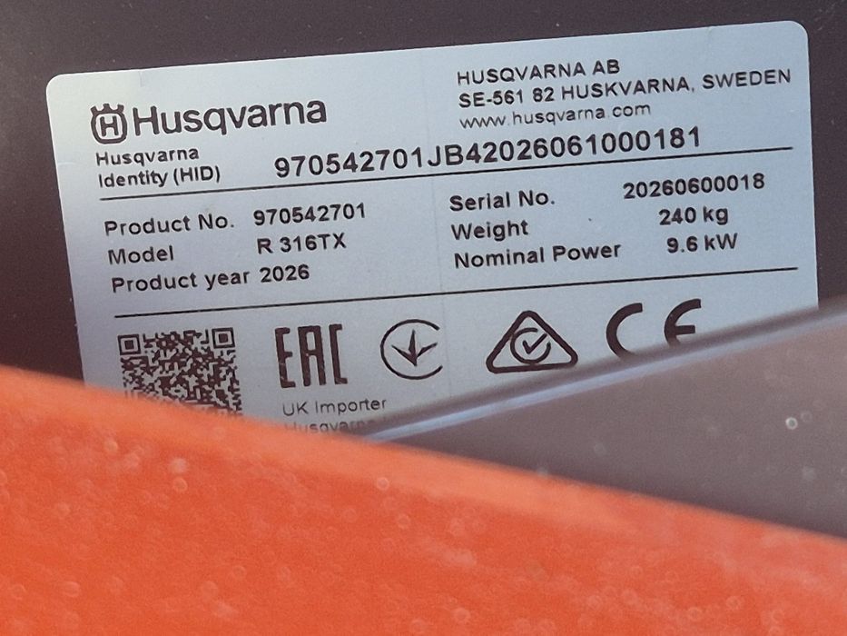 Tractoras HUSQVARNA nou an 2026