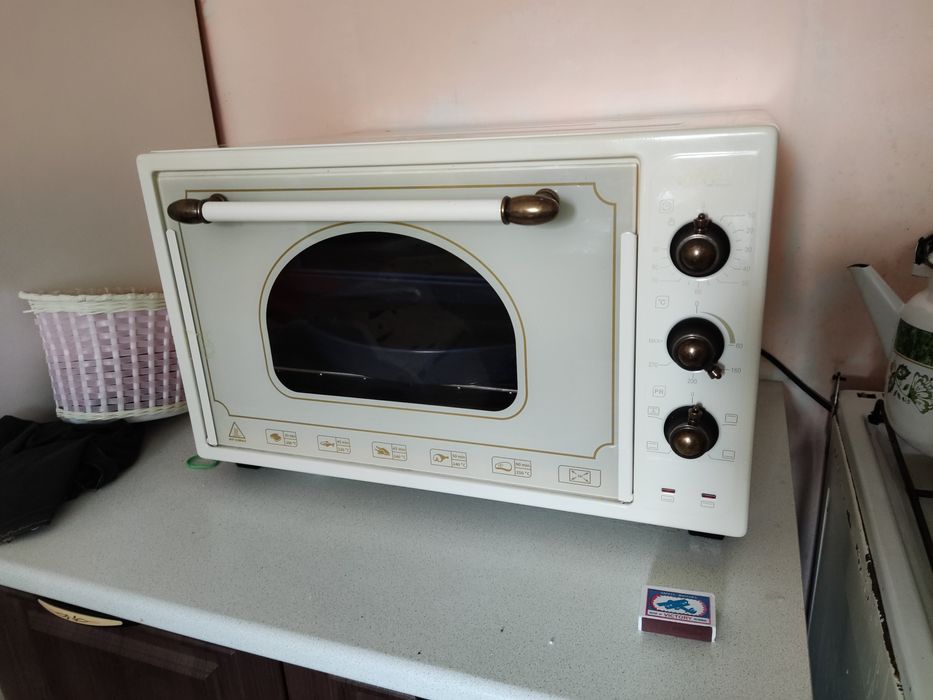 Настольная электропечь Artel